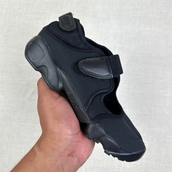 🖤 Nike Air Rift "Triple Black" 12W - Picture 1 of 5
